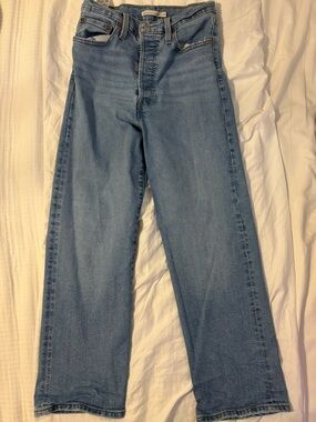 Levi's Light Blue High-Rise Straight Leg Jeans